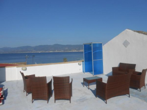 Гостиница La Veranda sul Mare  Реджо-Ди-Калабрия